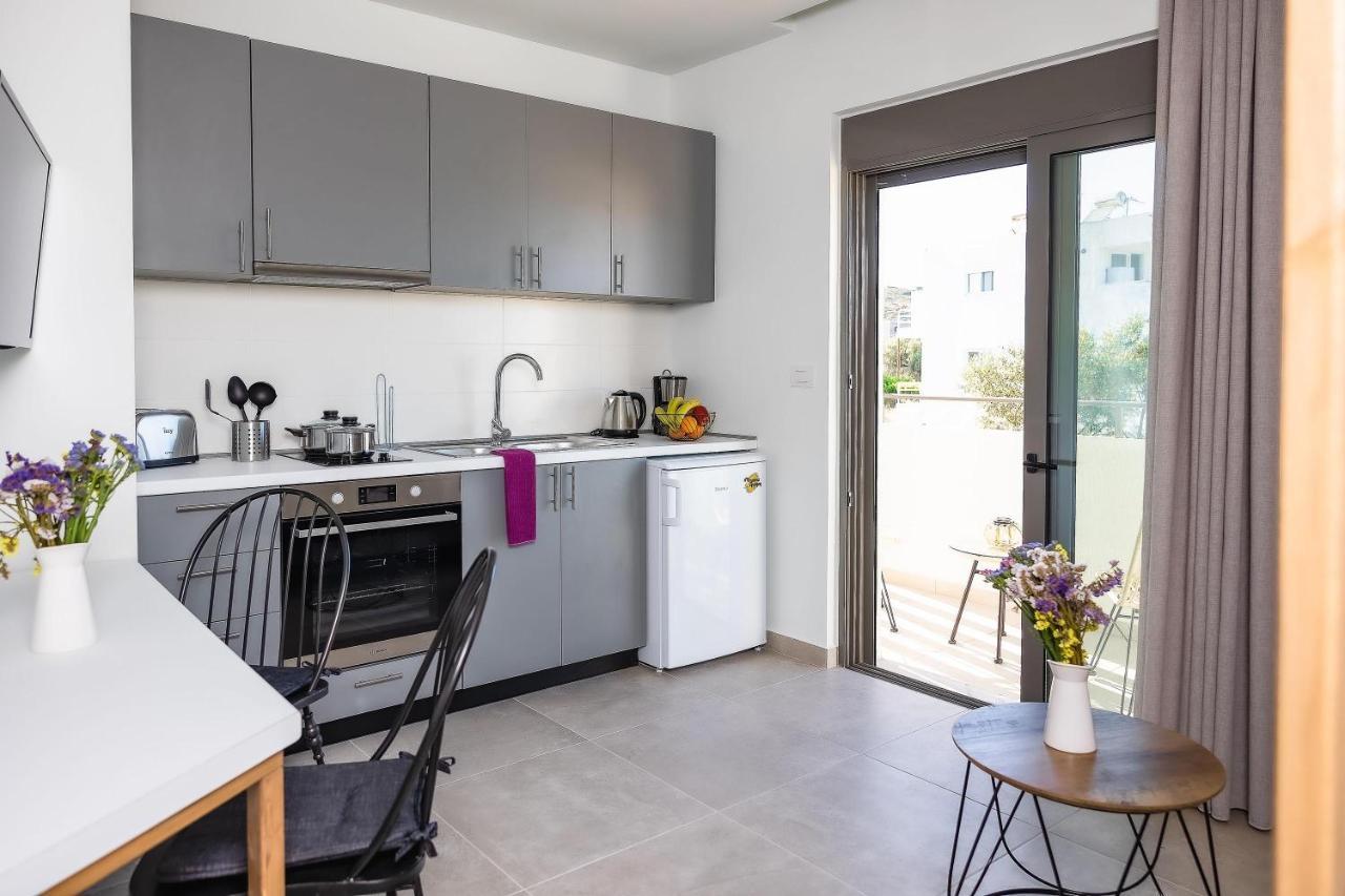 Kipos Suites & Apartments (Adults Only) เกนนาดี ภายนอก รูปภาพ